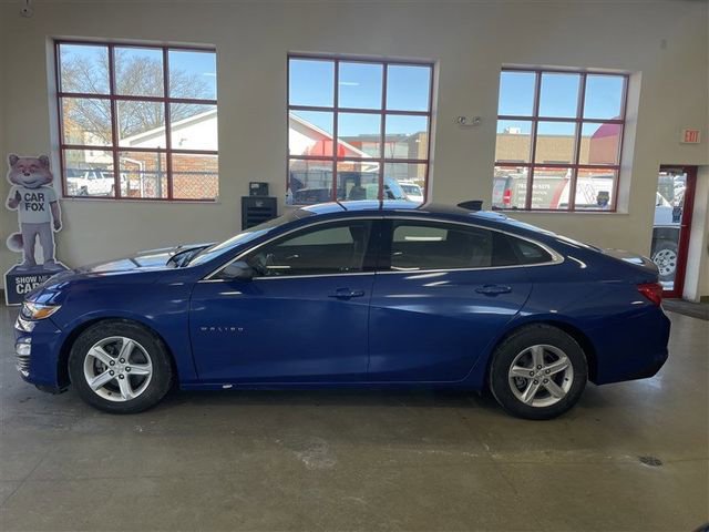 Used 2023 Chevrolet Malibu LS FWD image 4