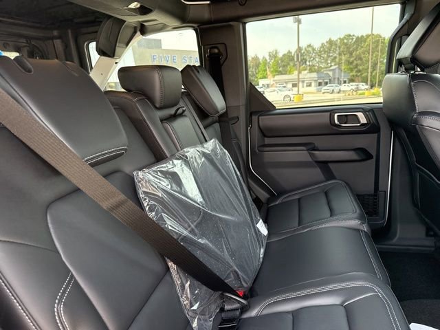 New 2026 Ford Bronco Outer Banks image 21