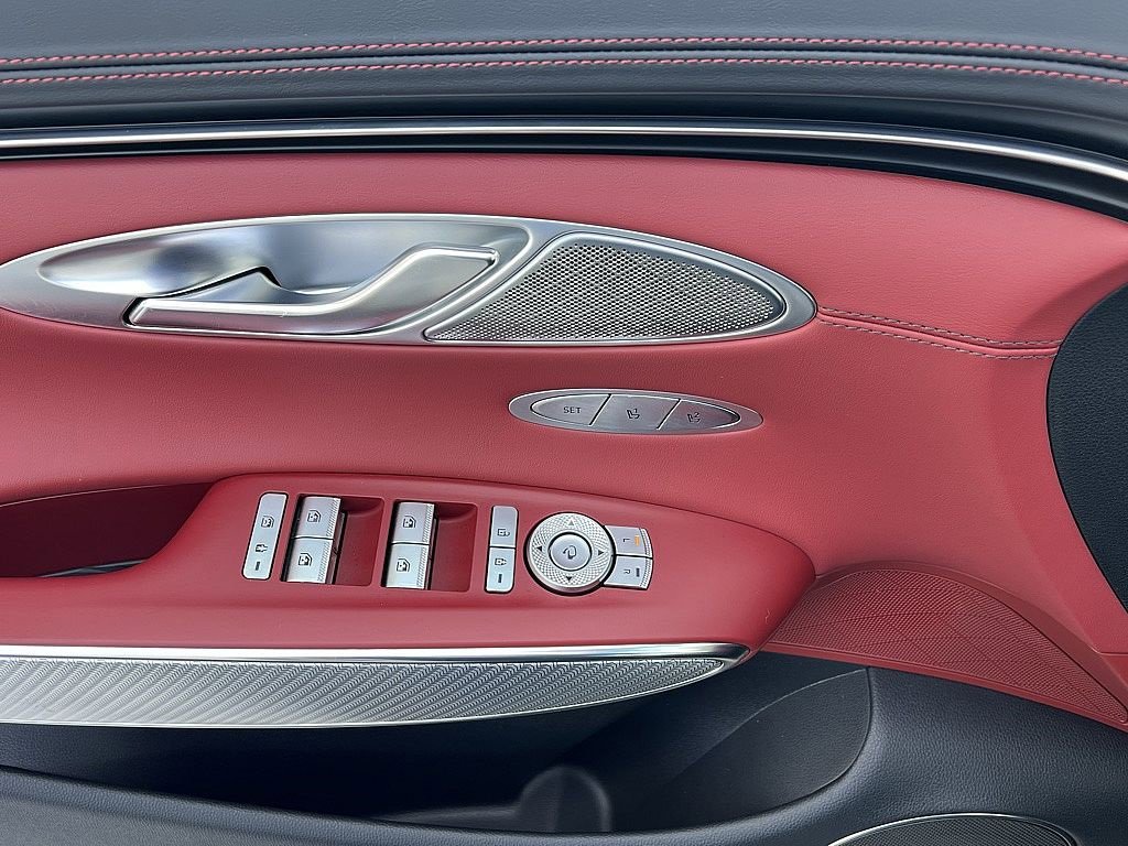 Used 2023 Genesis GV70 2.5T w/ Sport Prestige Package image 22