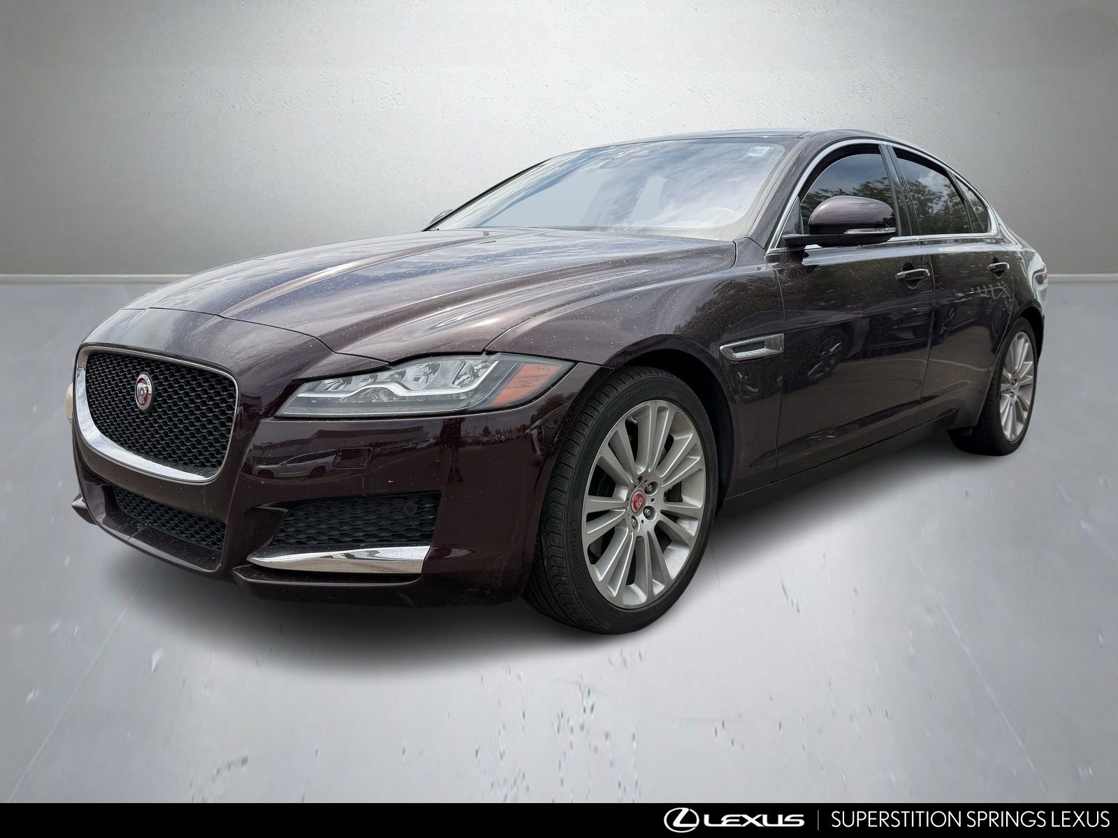 Used 2020 Jaguar XF Prestige RWD image 5