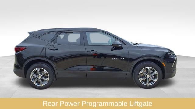 Used 2023 Chevrolet Blazer LT w/ Convenience Package image 13