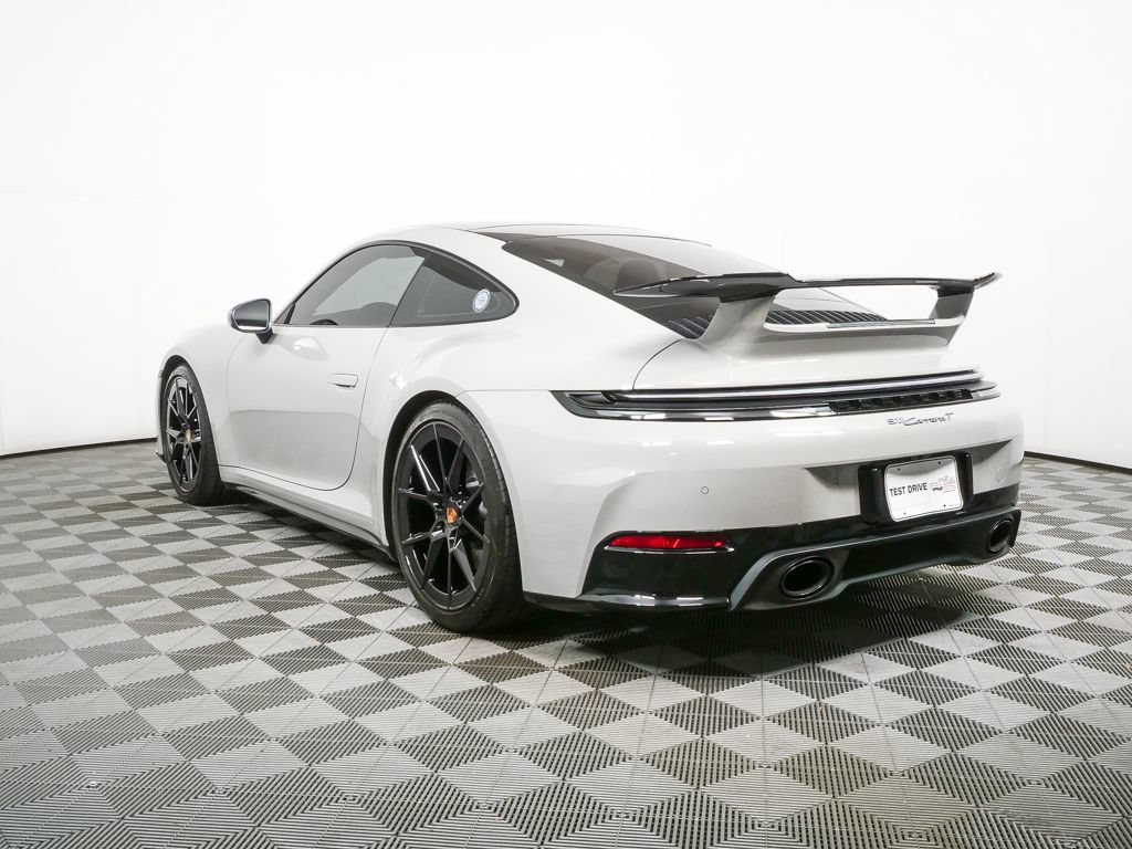 Certified 2025 Porsche 911 Carrera RWD image 3