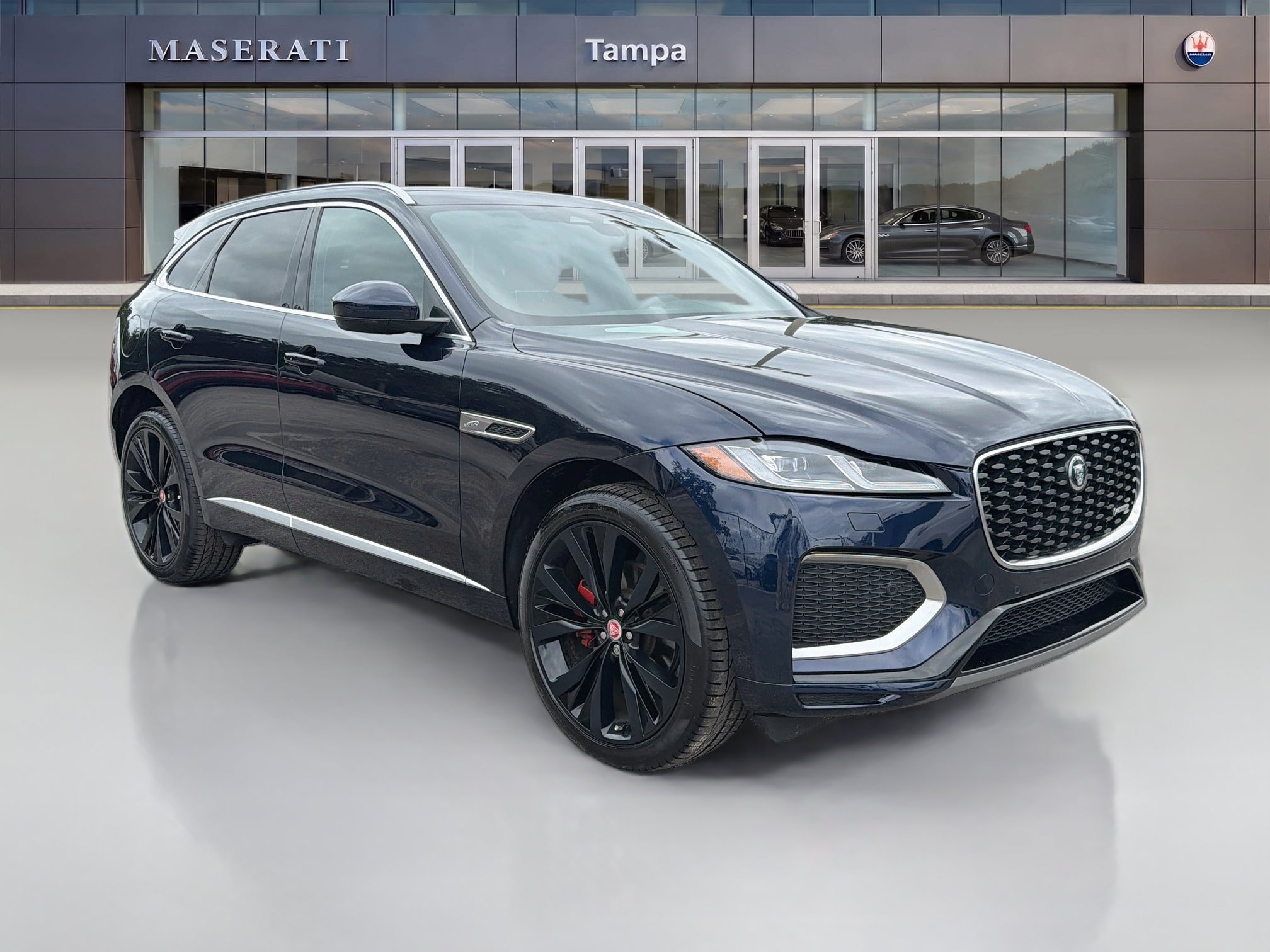 Used 2024 Jaguar F-PACE R-Dynamic S AWD/4WD image 1