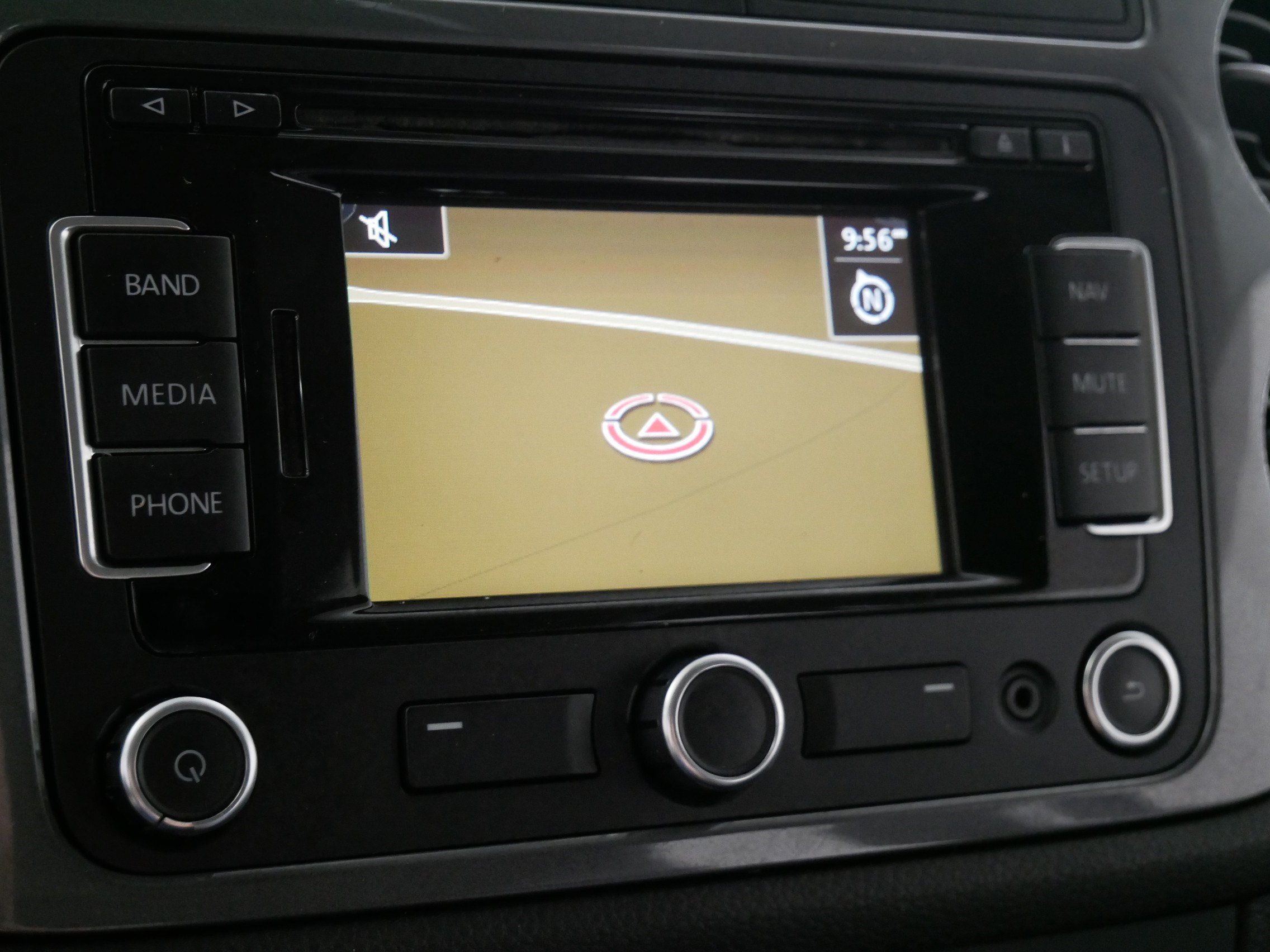 Used 2013 Volkswagen Tiguan SEL AWD/4WD image 31