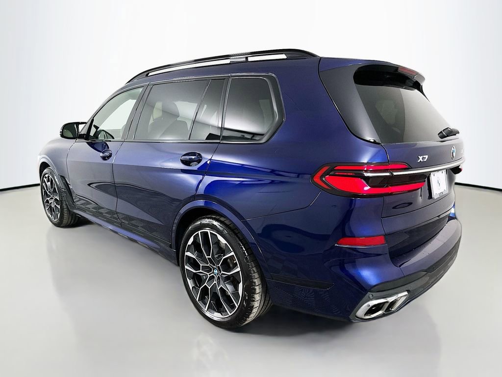 Used 2025 BMW X7 M60i w/ Climate Comfort Package AWD/4WD image 7