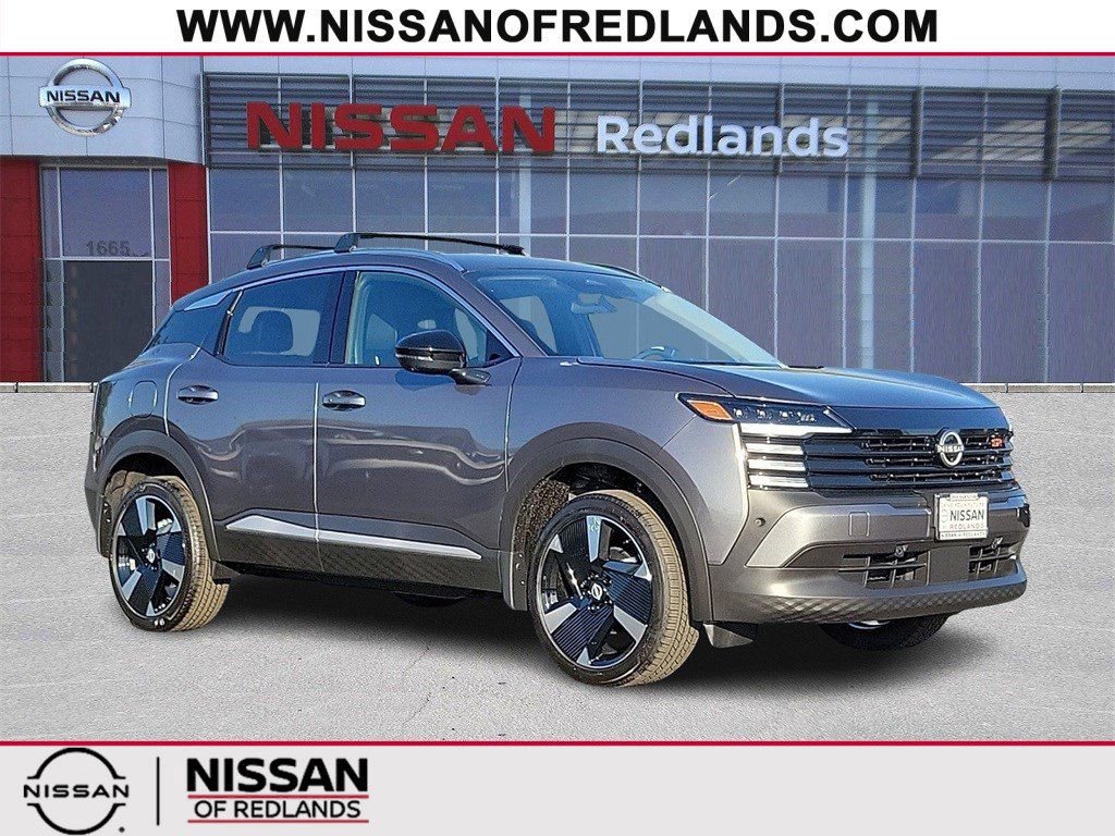 New 2026 Nissan Kicks SR image 1