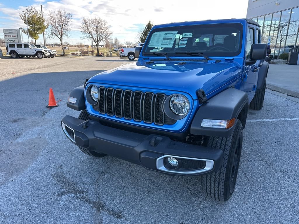 New 2026 Jeep Gladiator Sport AWD/4WD image 11