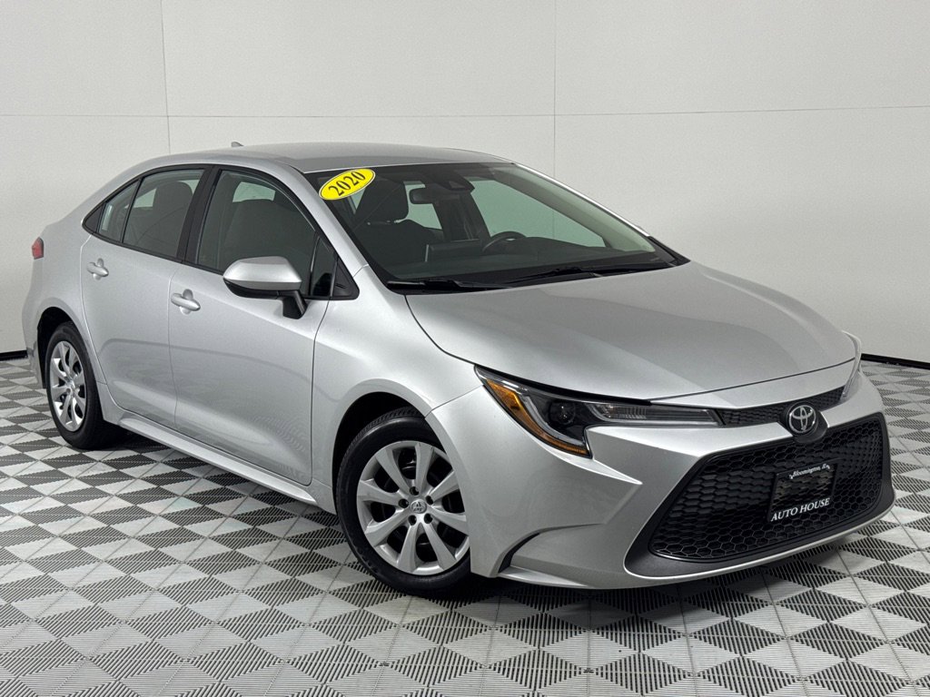 Used 2020 Toyota Corolla LE image 2