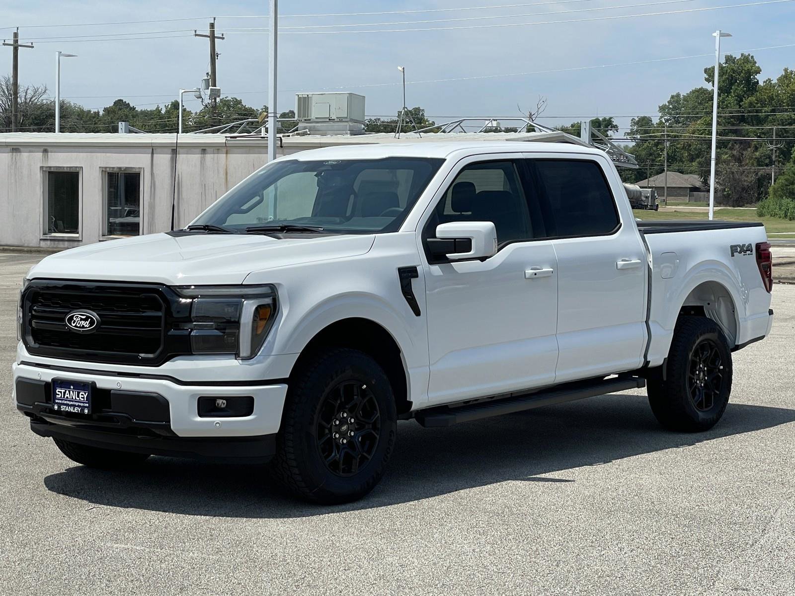 New 2025 Ford F150 Lariat image 3