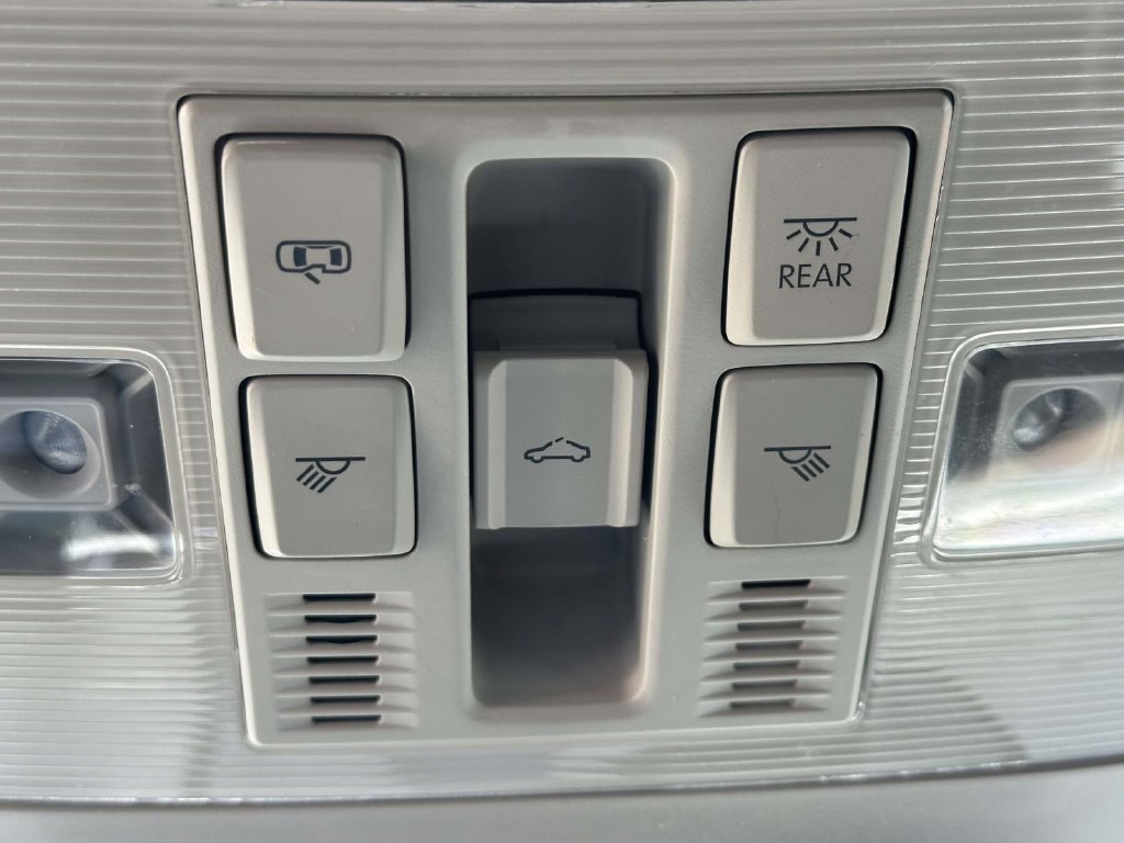 Used 2021 Volkswagen Atlas SEL Premium AWD/4WD image 39