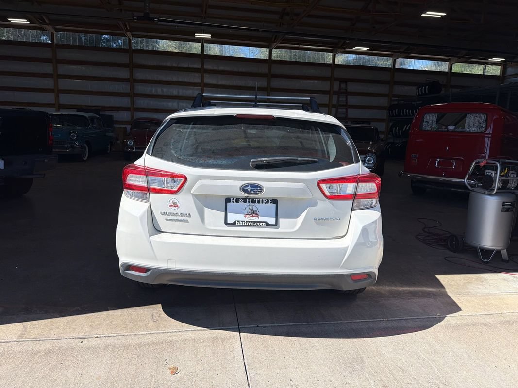 Used 2018 Subaru Impreza 2.0i AWD/4WD image 9