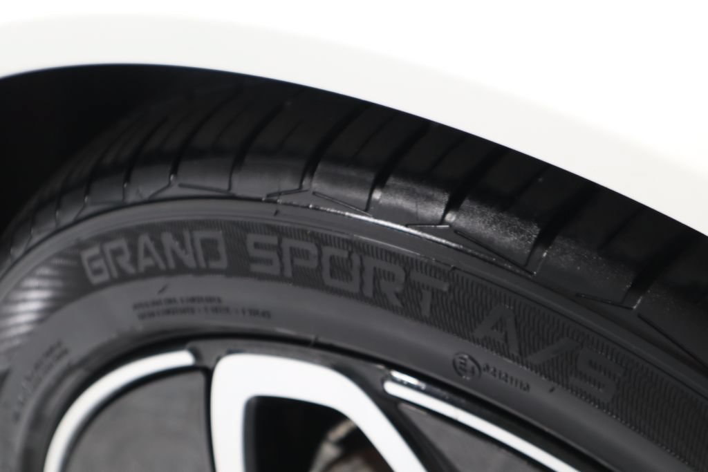 Used 2022 Ford Mustang Mach-E GT AWD/4WD image 18