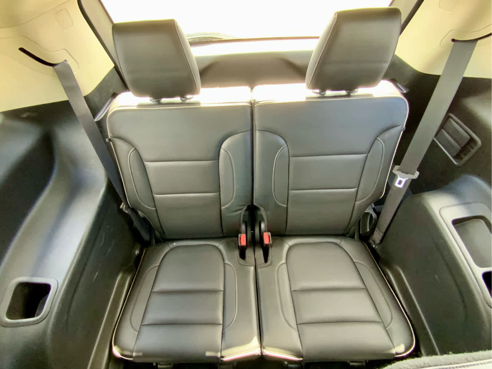 Used 2019 GMC Acadia Denali image 27