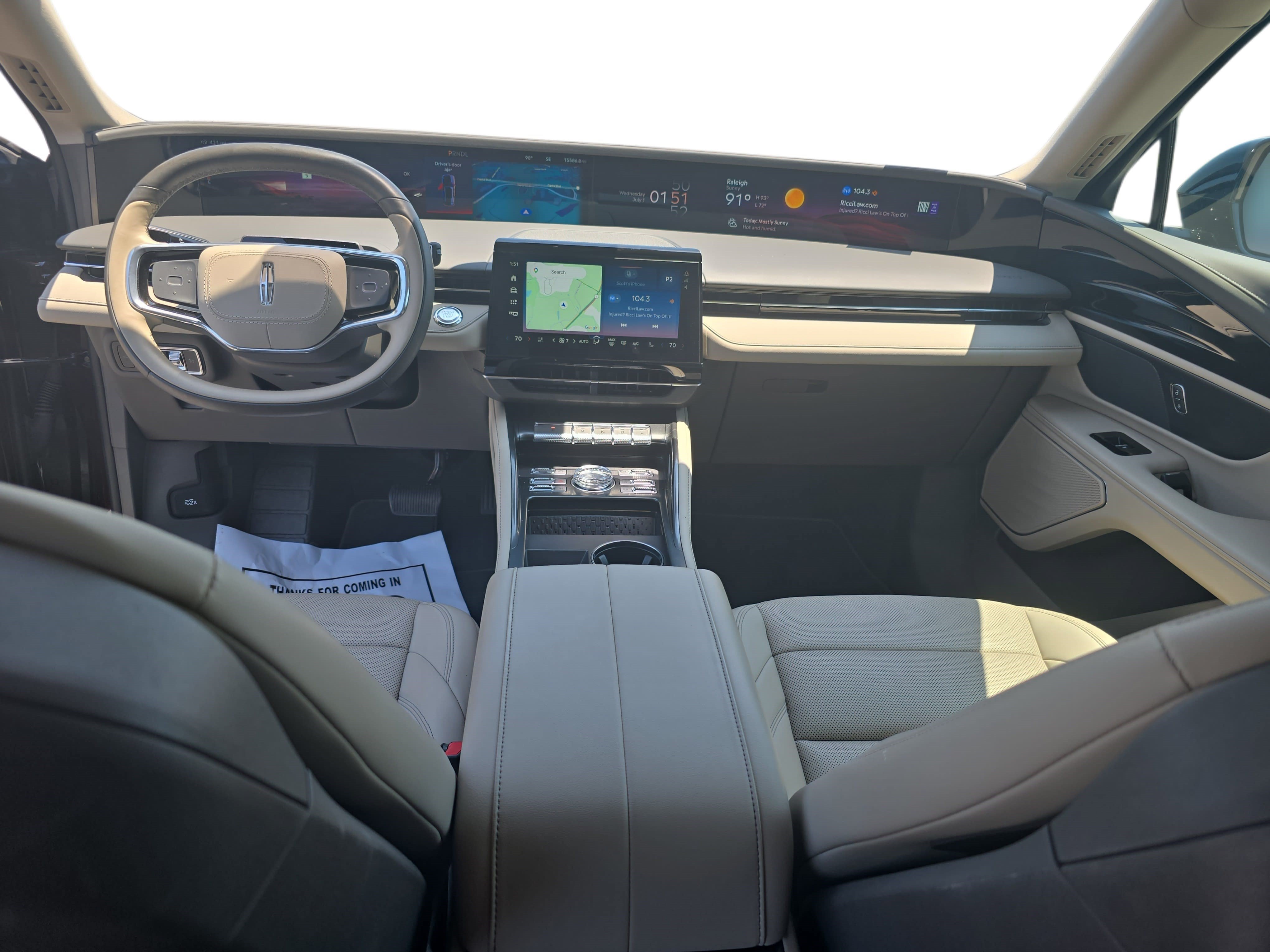 Certified 2025 Lincoln Nautilus Premier AWD/4WD image 9