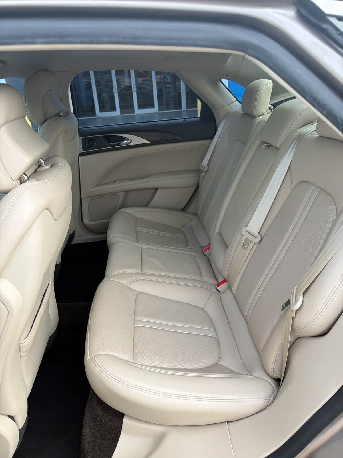 Used 2018 Lincoln MKZ Reserve w/ Technology Package FWD image 12