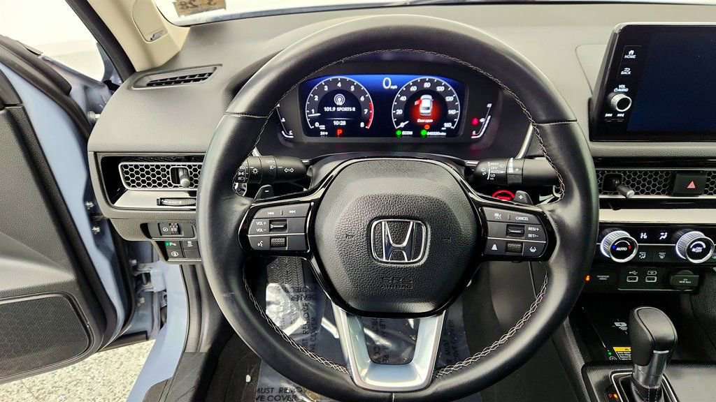 Used 2023 Honda Civic Touring image 14