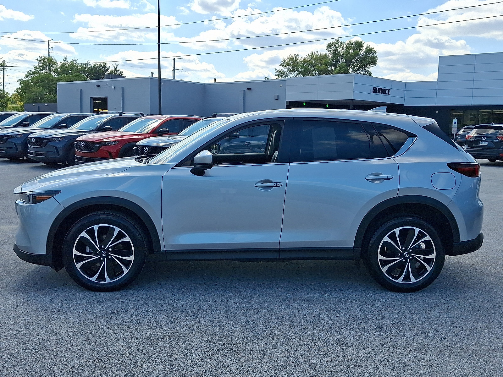 Used 2022 MAZDA CX-5 AWD 2.5 S w/ Premium Package image 4