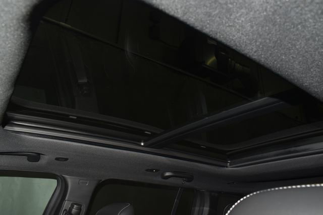 New 2026 Jeep Grand Cherokee Limited AWD/4WD image 12