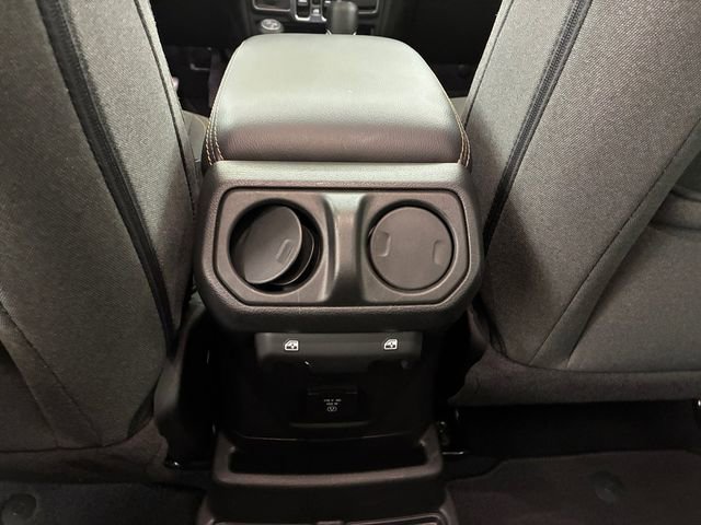 Used 2025 Jeep Wrangler Unlimited Sahara w/ Safety Group image 19