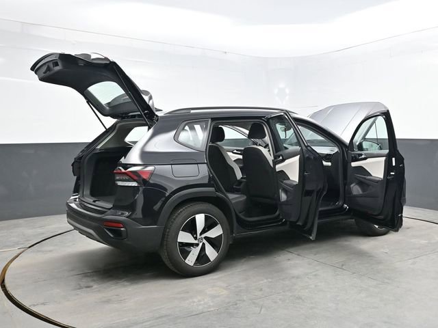 Used 2025 Volkswagen Taos S AWD/4WD image 44