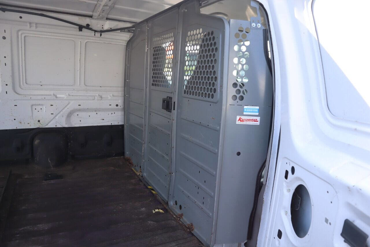 Used 2011 Ford E-250 and Econoline 250 w/ PWR Group image 19