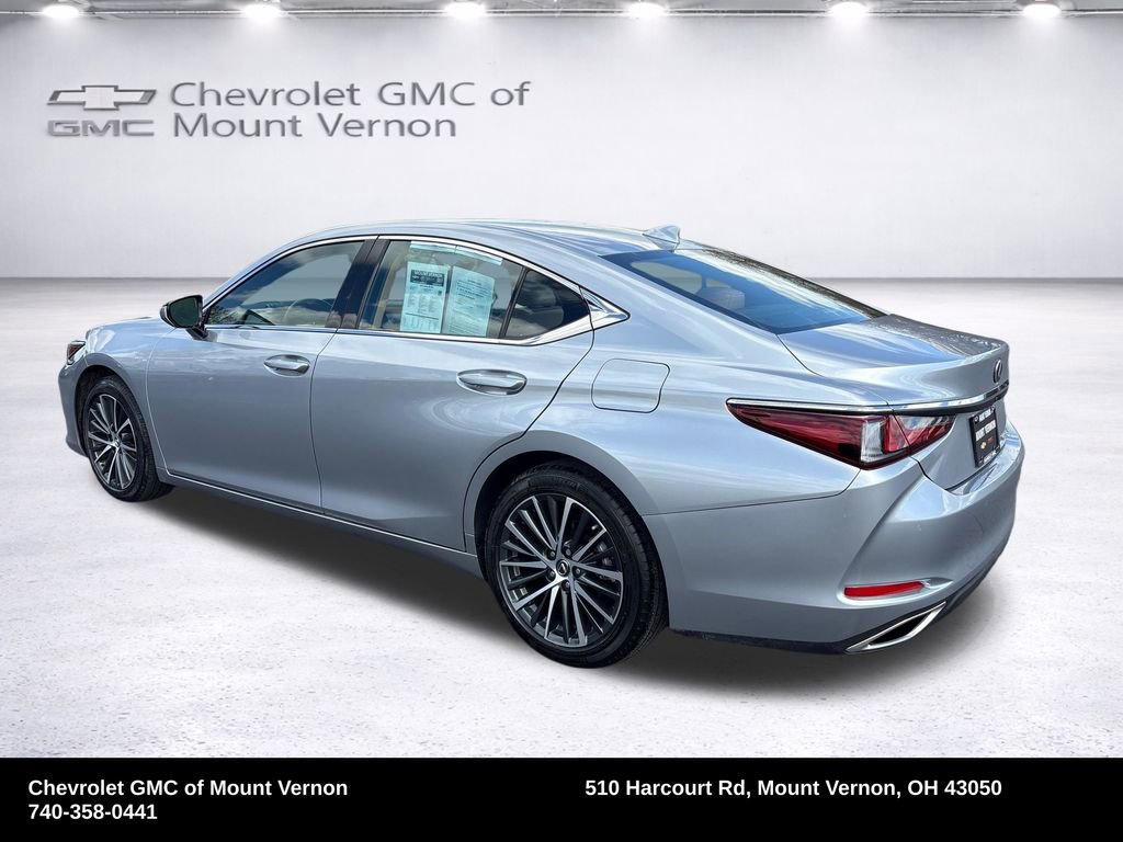 Used 2025 Lexus ES 350 w/ Premium Package image 3