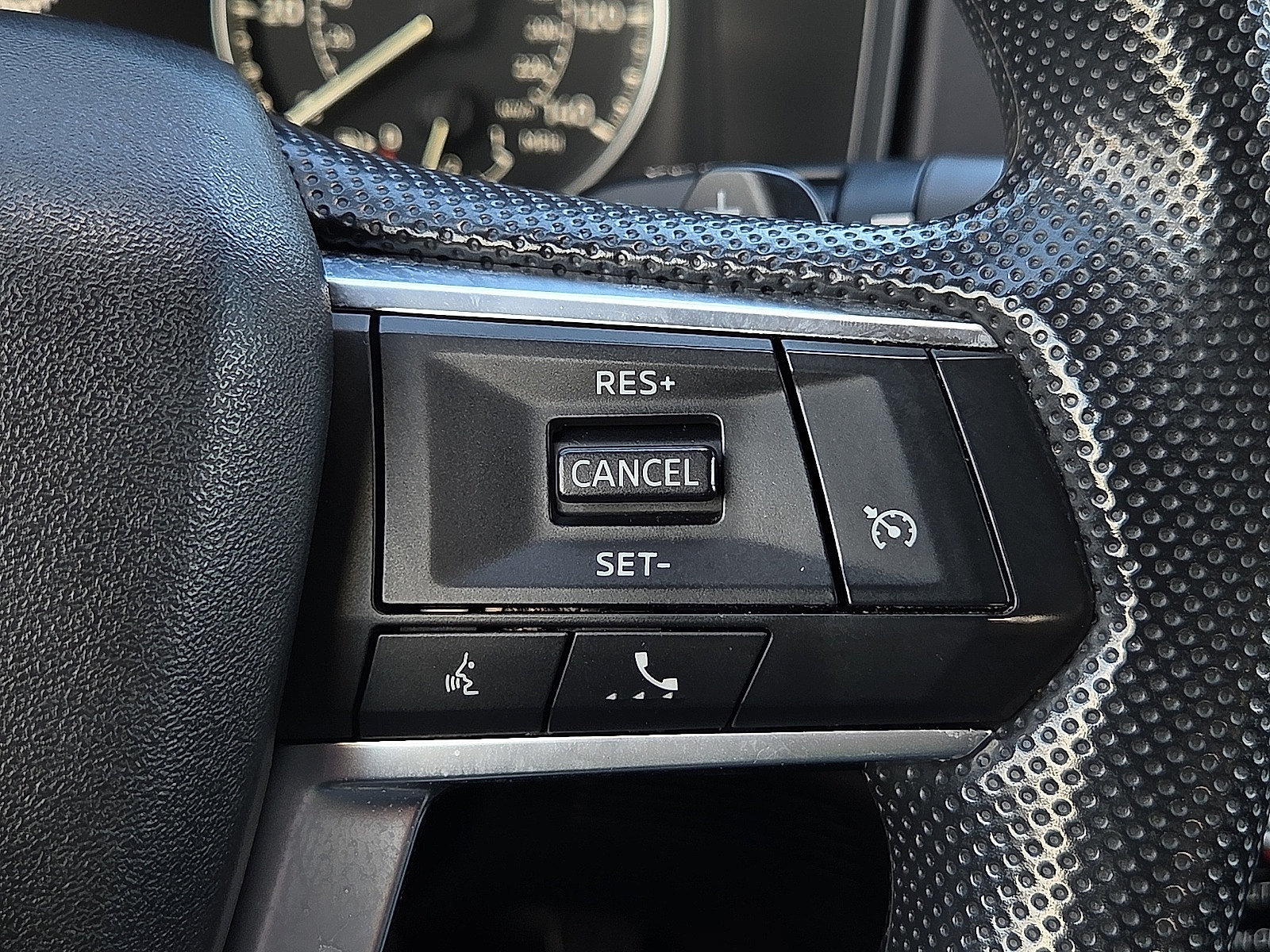 Used 2024 Mitsubishi Outlander ES FWD image 18