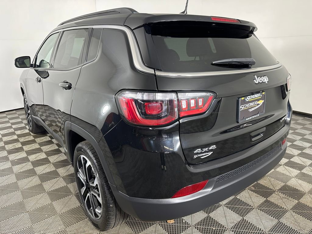Used 2022 Jeep Compass Limited image 3