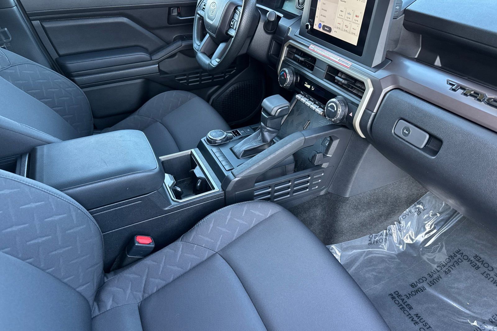 Certified 2025 Toyota Tacoma SR5 image 19