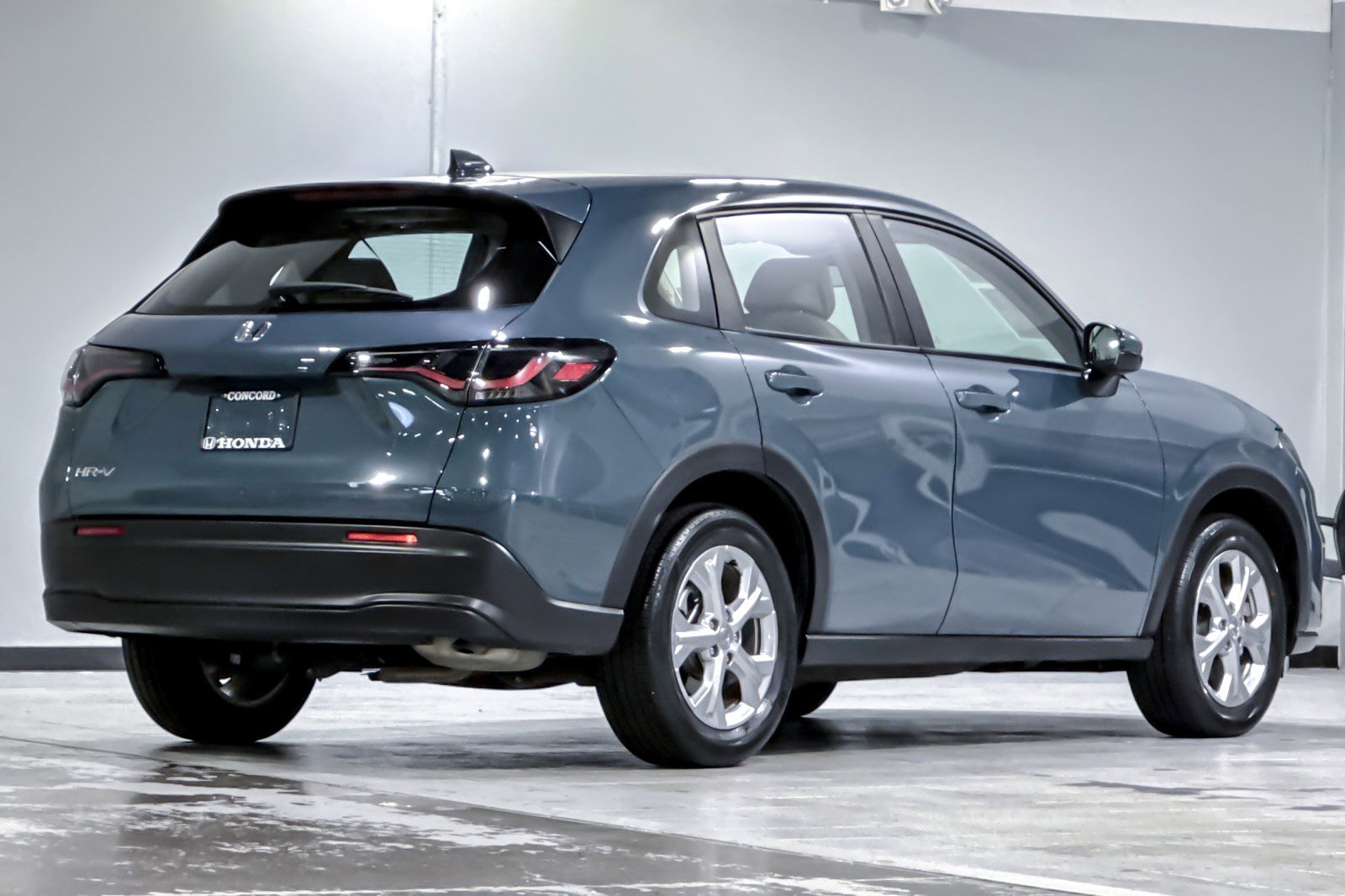 Used 2024 Honda HR-V LX image 8