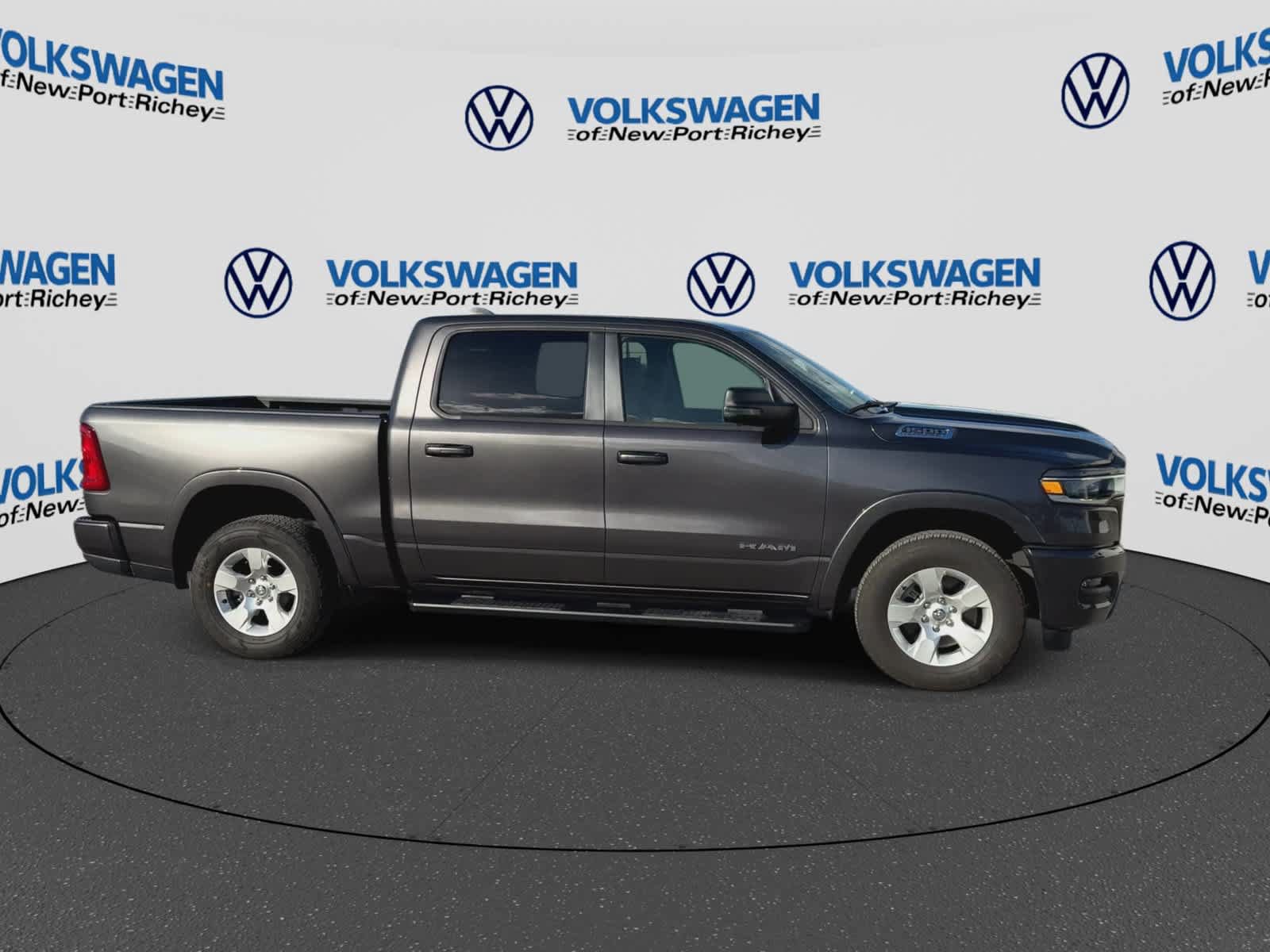 Used 2026 RAM 1500 Big Horn AWD/4WD image 9