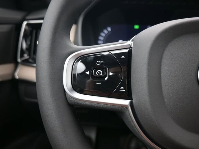 New 2026 Volvo XC90 B6 Plus w/ Protection Package Premier image 26