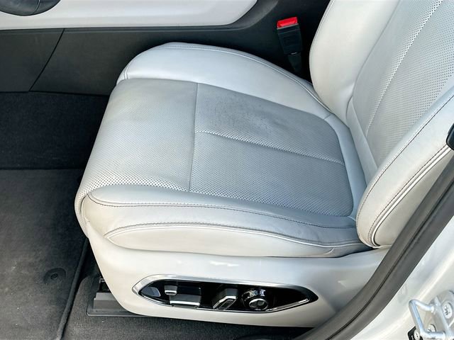 Used 2021 Jeep Grand Cherokee L Overland w/ Advanced Protech Group III image 20