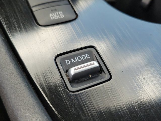 Used 2026 Nissan Rogue SV FWD image 29