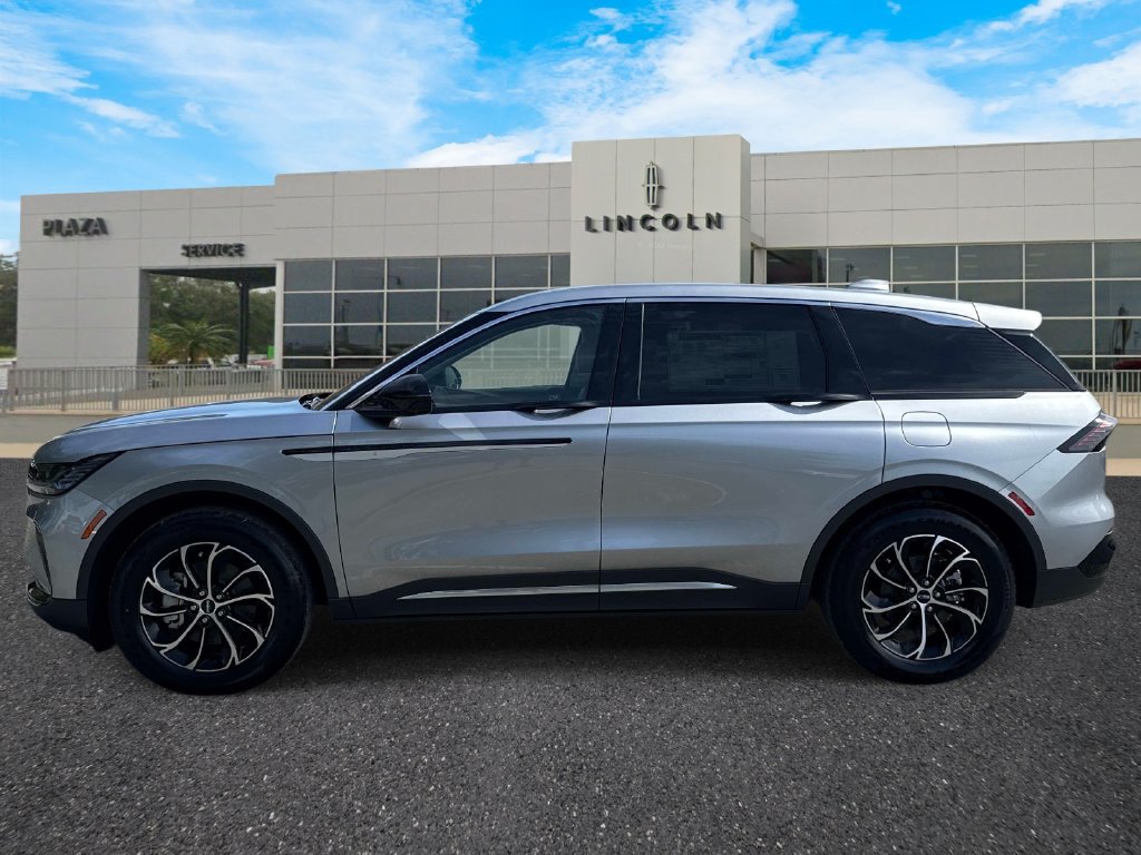 New 2026 Lincoln Nautilus Premier AWD/4WD image 6