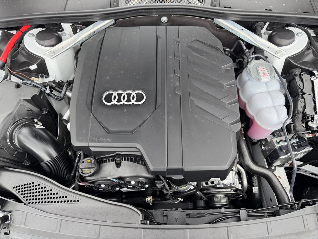 Used 2025 Audi A4 2.0T Premium AWD/4WD image 31