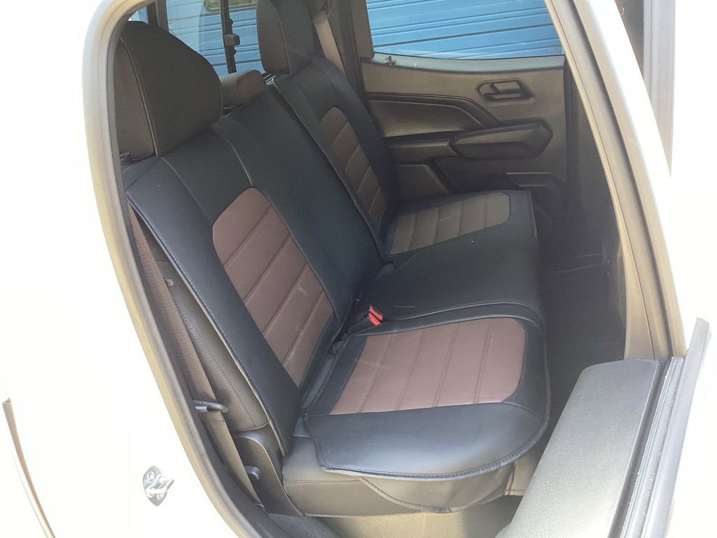 Used 2025 Chevrolet Colorado W/T w/ Advanced Trailering Package image 32