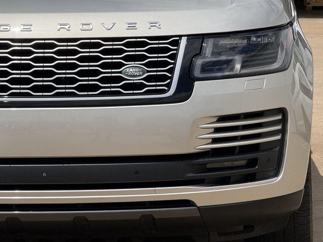 Used 2018 Land Rover Range Rover Supercharged AWD/4WD image 9