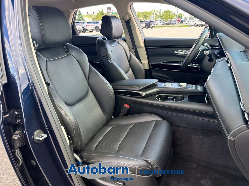 Used 2025 Genesis GV70 2.5T AWD/4WD image 26