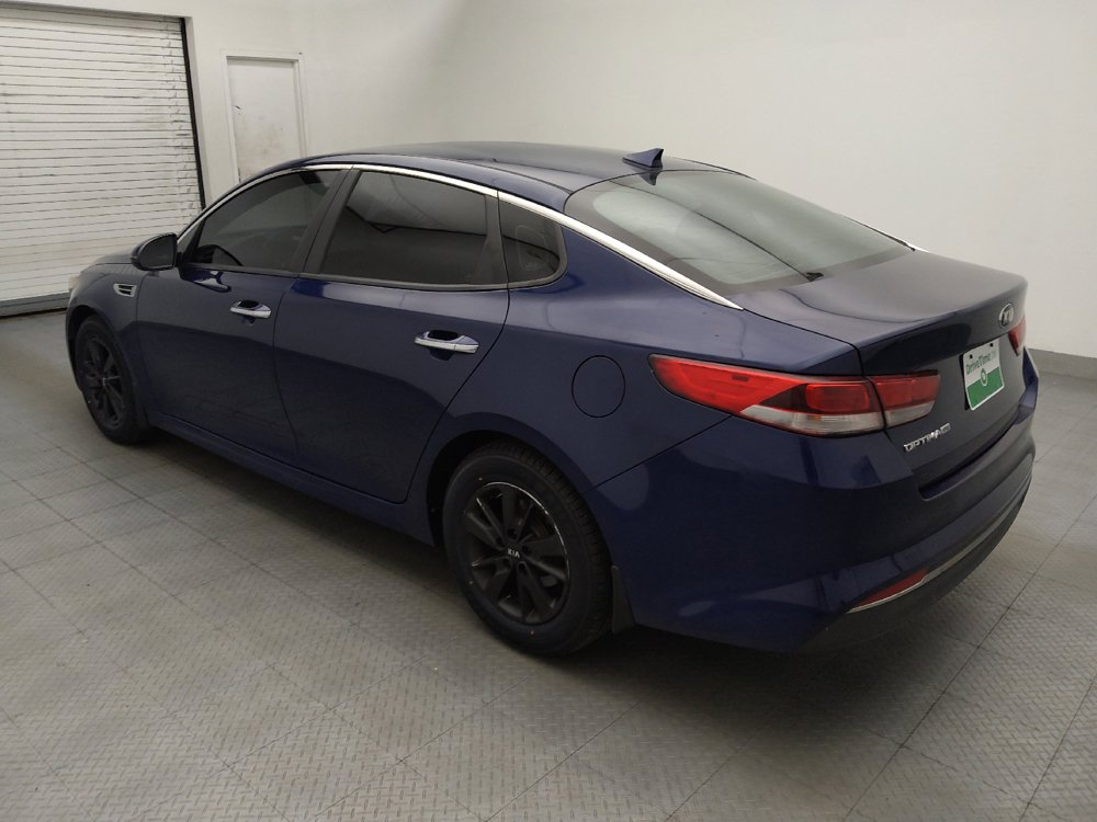 Used 2018 Kia Optima LX w/ Convenience Package FWD image 3