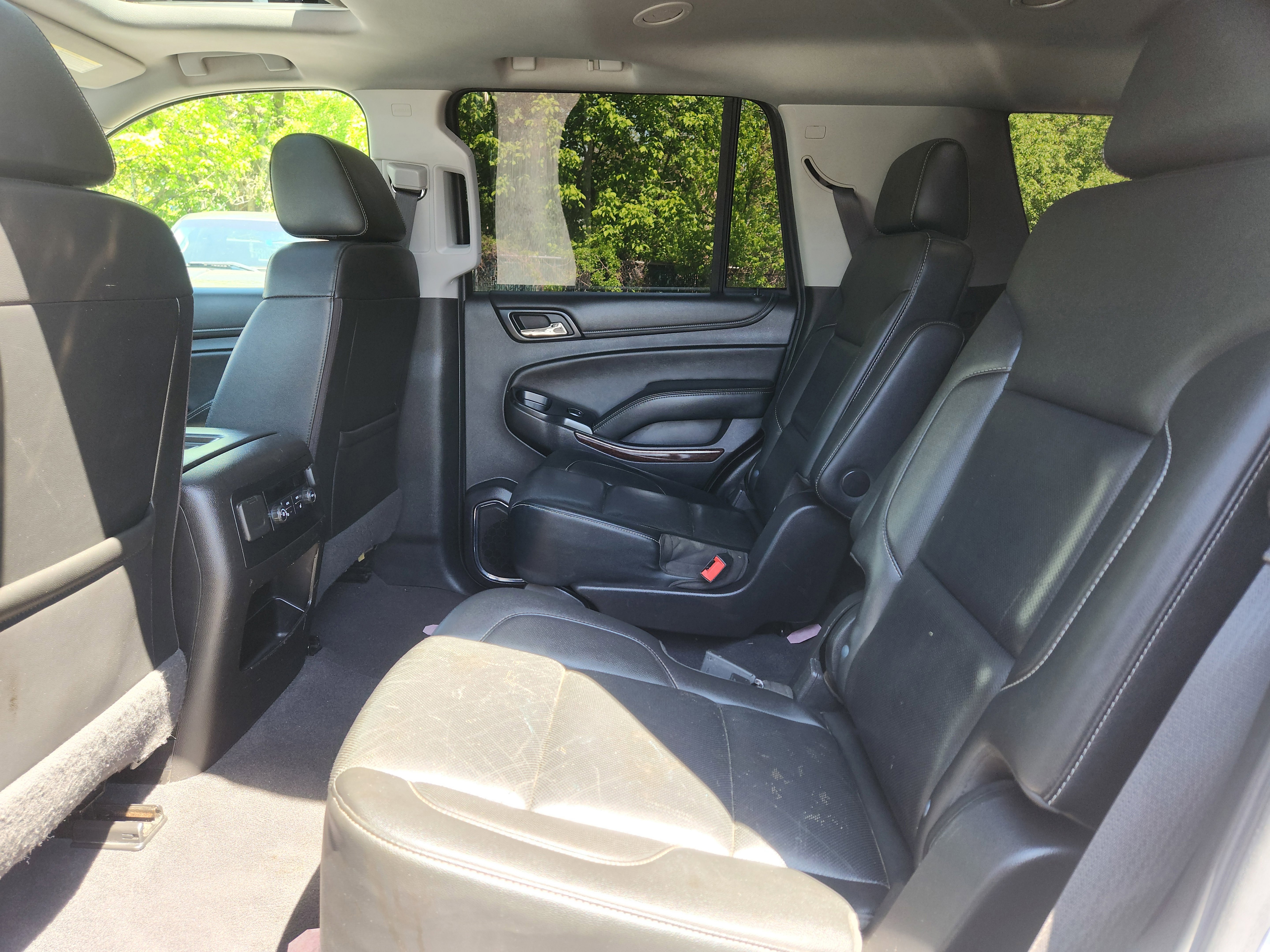 Used 2020 GMC Yukon SLT AWD/4WD image 13