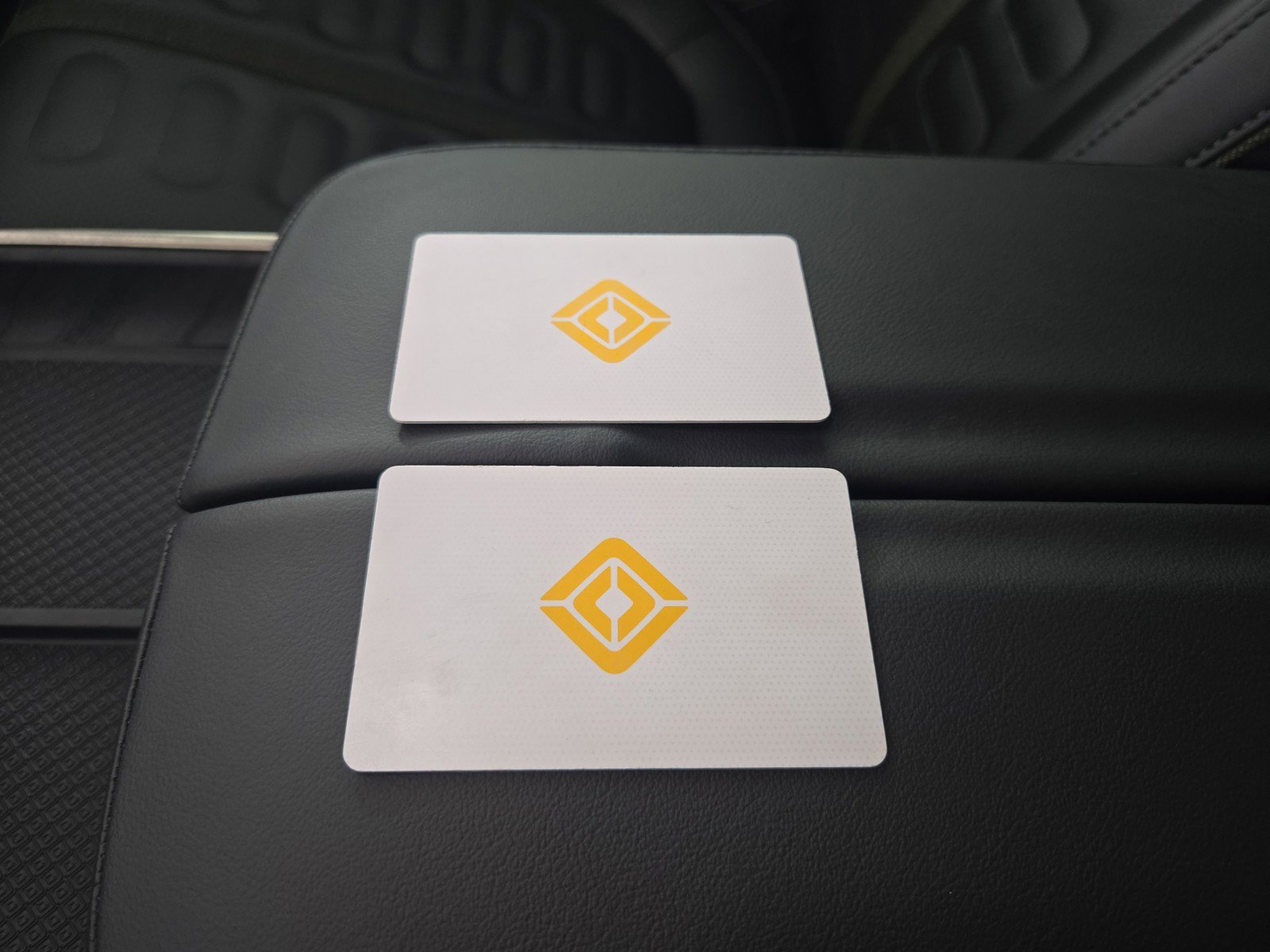 Used 2025 Rivian R1T Adventure image 29