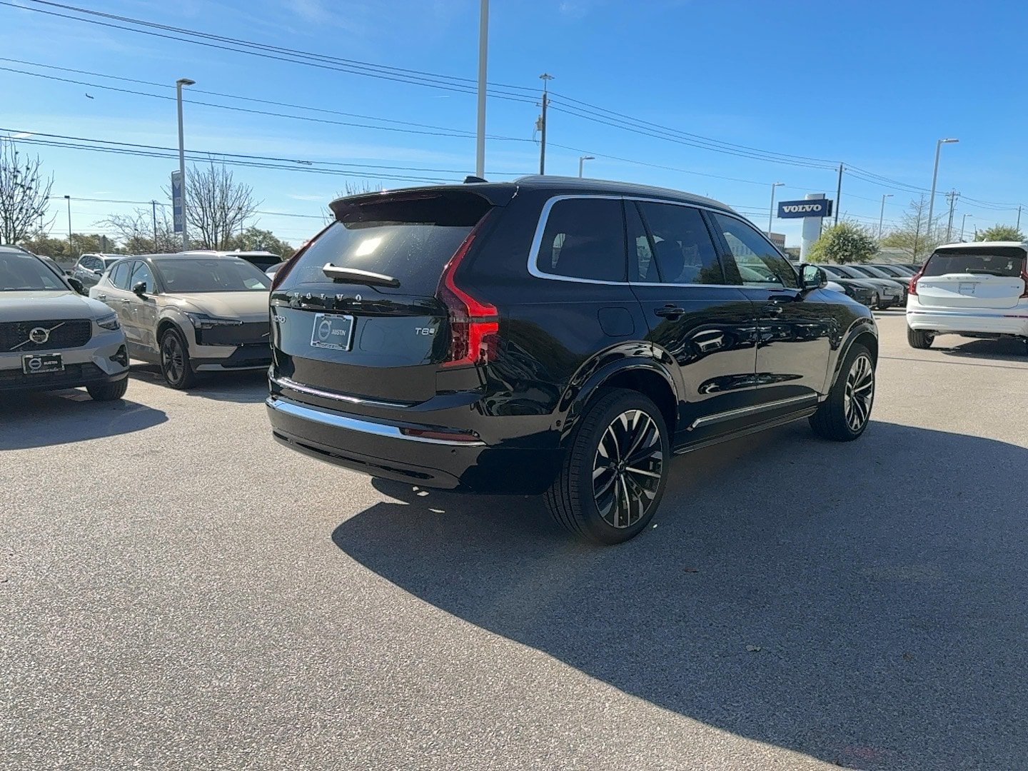 New 2026 Volvo XC90 T8 Plus w/ Protection Package Premier AWD/4WD image 6