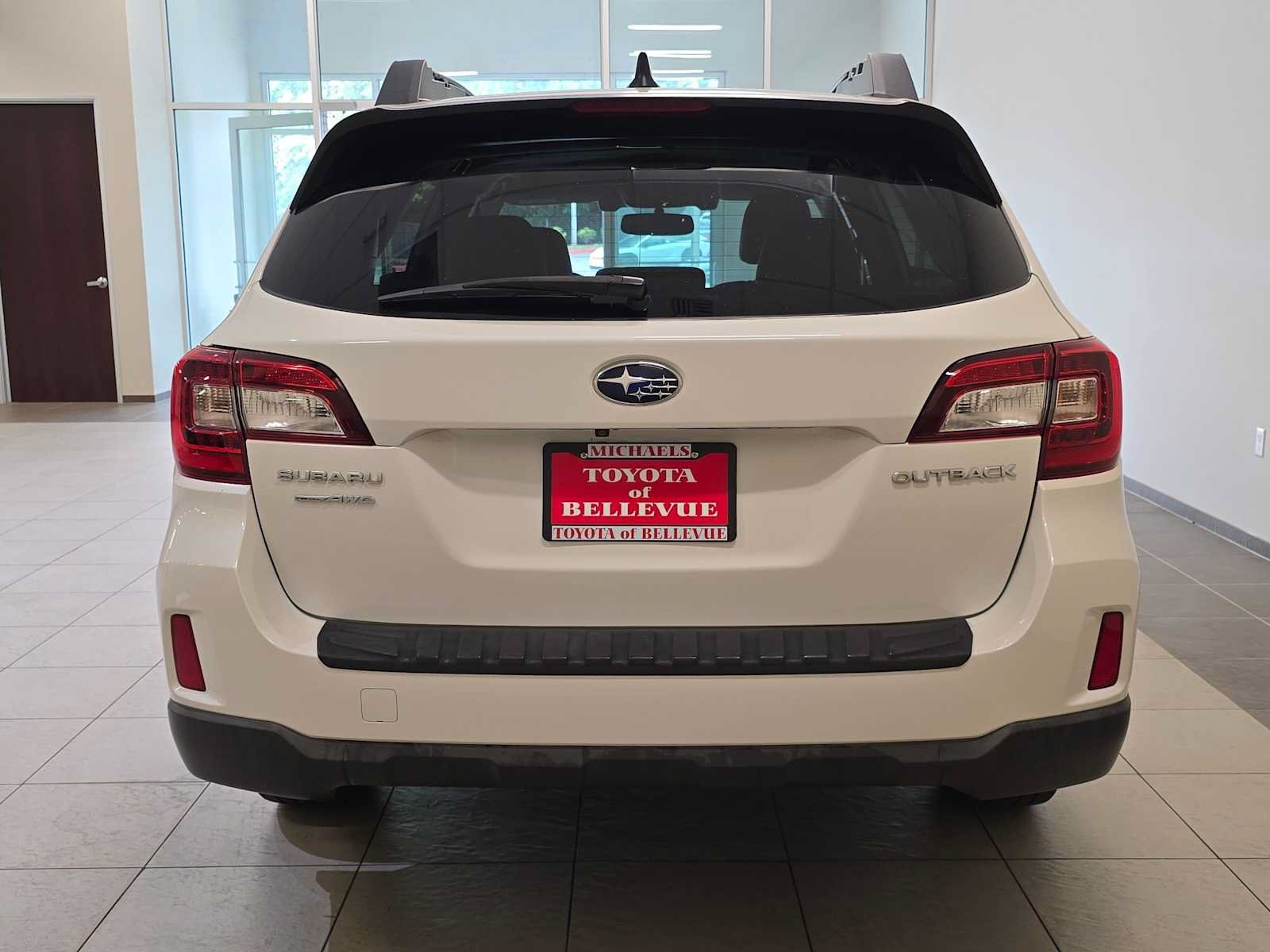 Used 2016 Subaru Outback 2.5i Limited AWD/4WD image 5