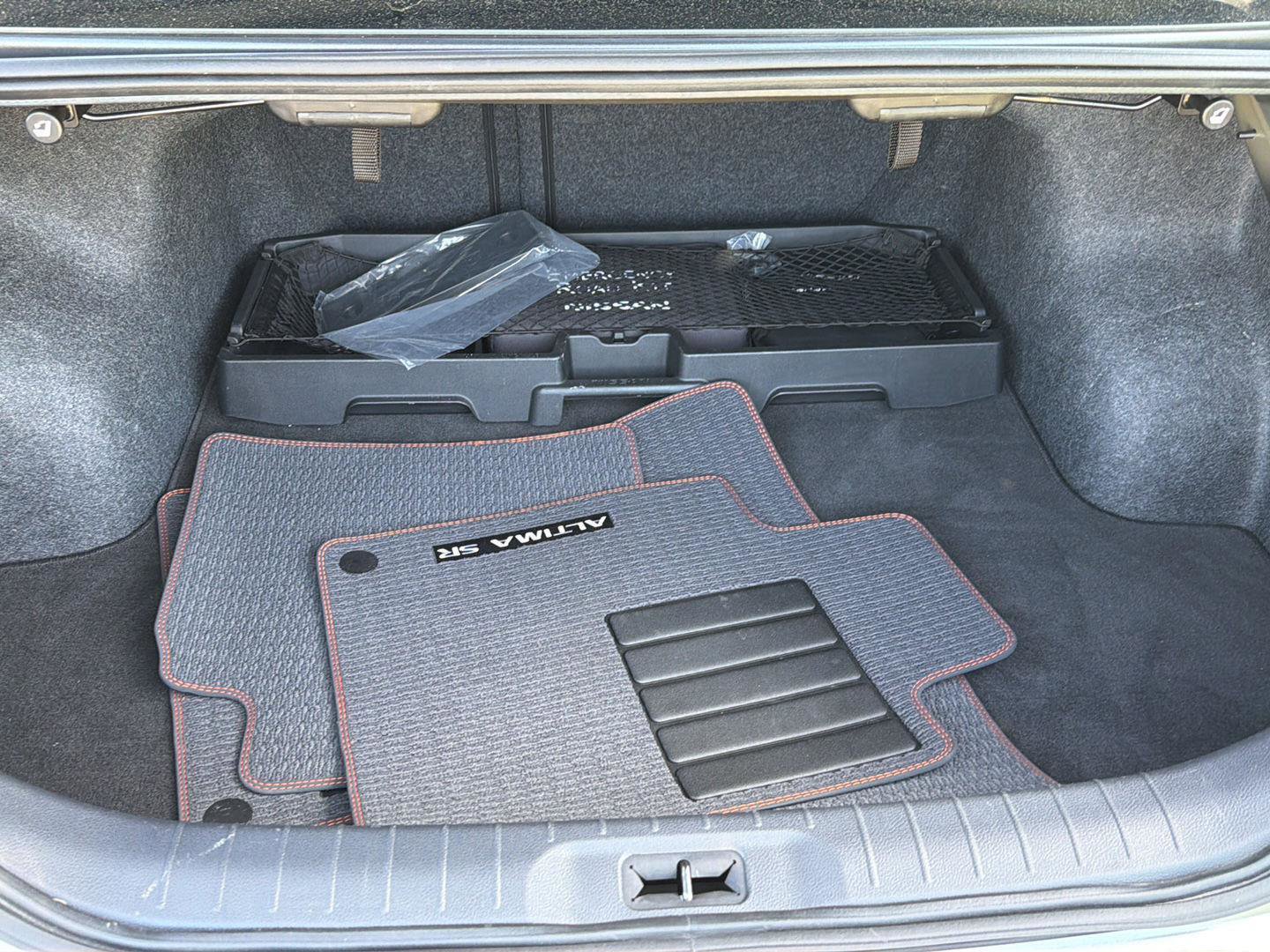 Used 2021 Nissan Altima 2.5 SR w/ SR Premium Package image 34