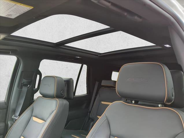 Used 2024 GMC Yukon AT4 w/ AT4 Premium Package image 29