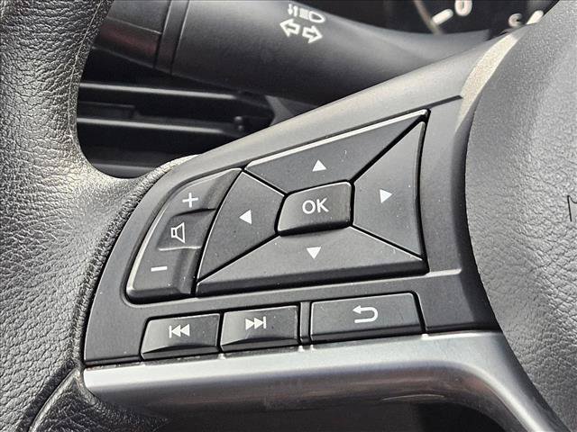 Used 2025 Nissan Altima 2.5 SV FWD image 23