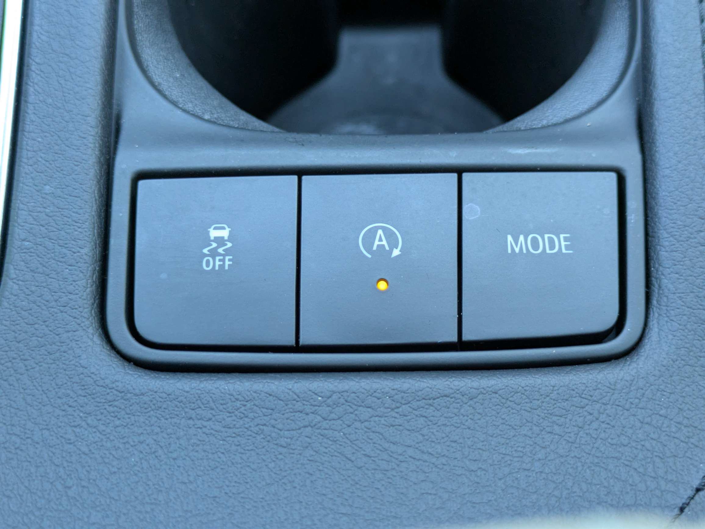 Used 2024 Cadillac XT4 Luxury w/ Cold Weather Package FWD image 25