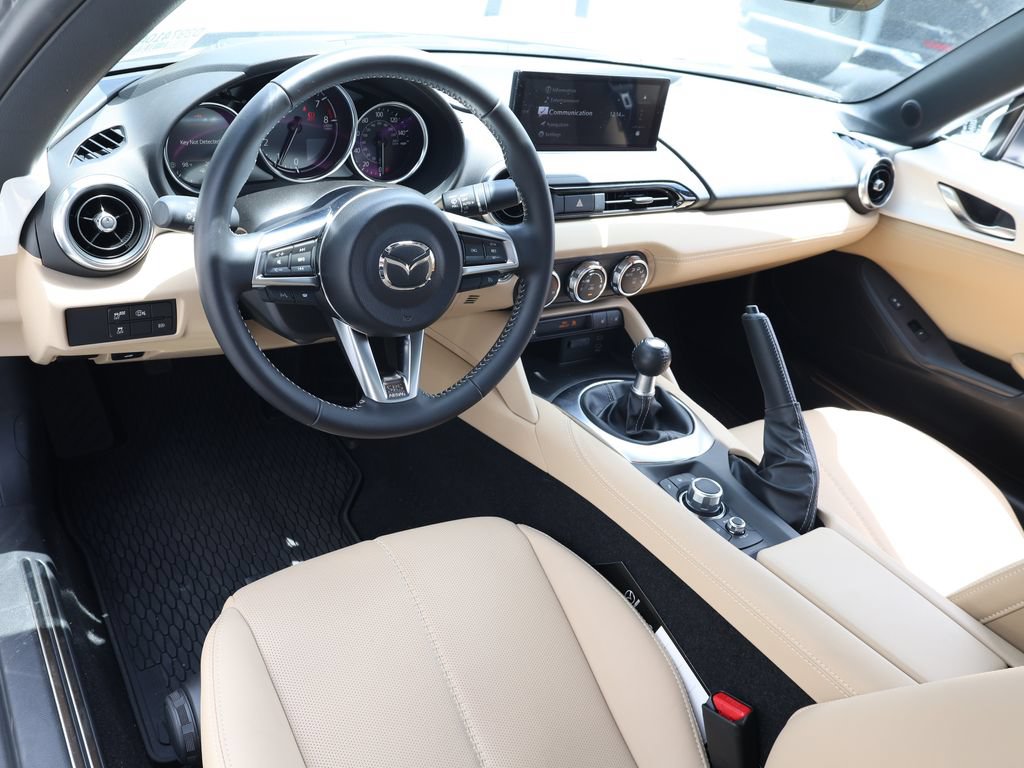 Certified 2025 MAZDA MX-5 Miata RF Grand Touring w/ Weather Package RWD image 12