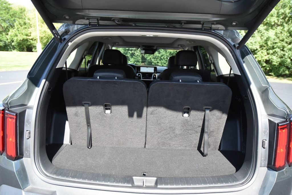 Used 2021 Kia Sorento SX Prestige AWD/4WD image 44